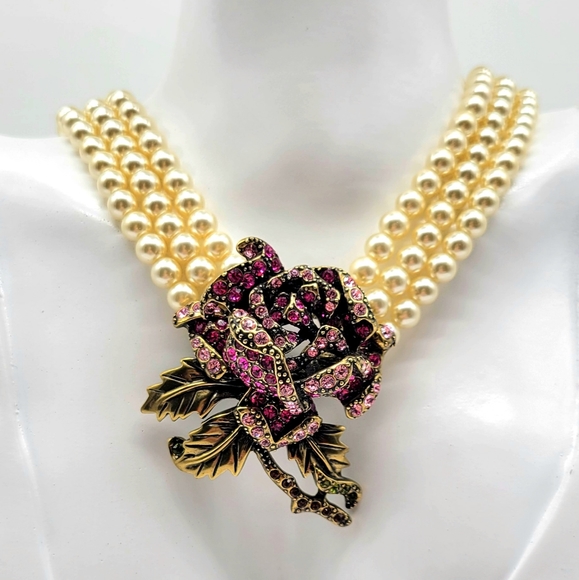 Heidi Daus Ruby Swarovski Crystal Rose Necklace with Triple Strand Ivory Pearls - Picture 3 of 8
